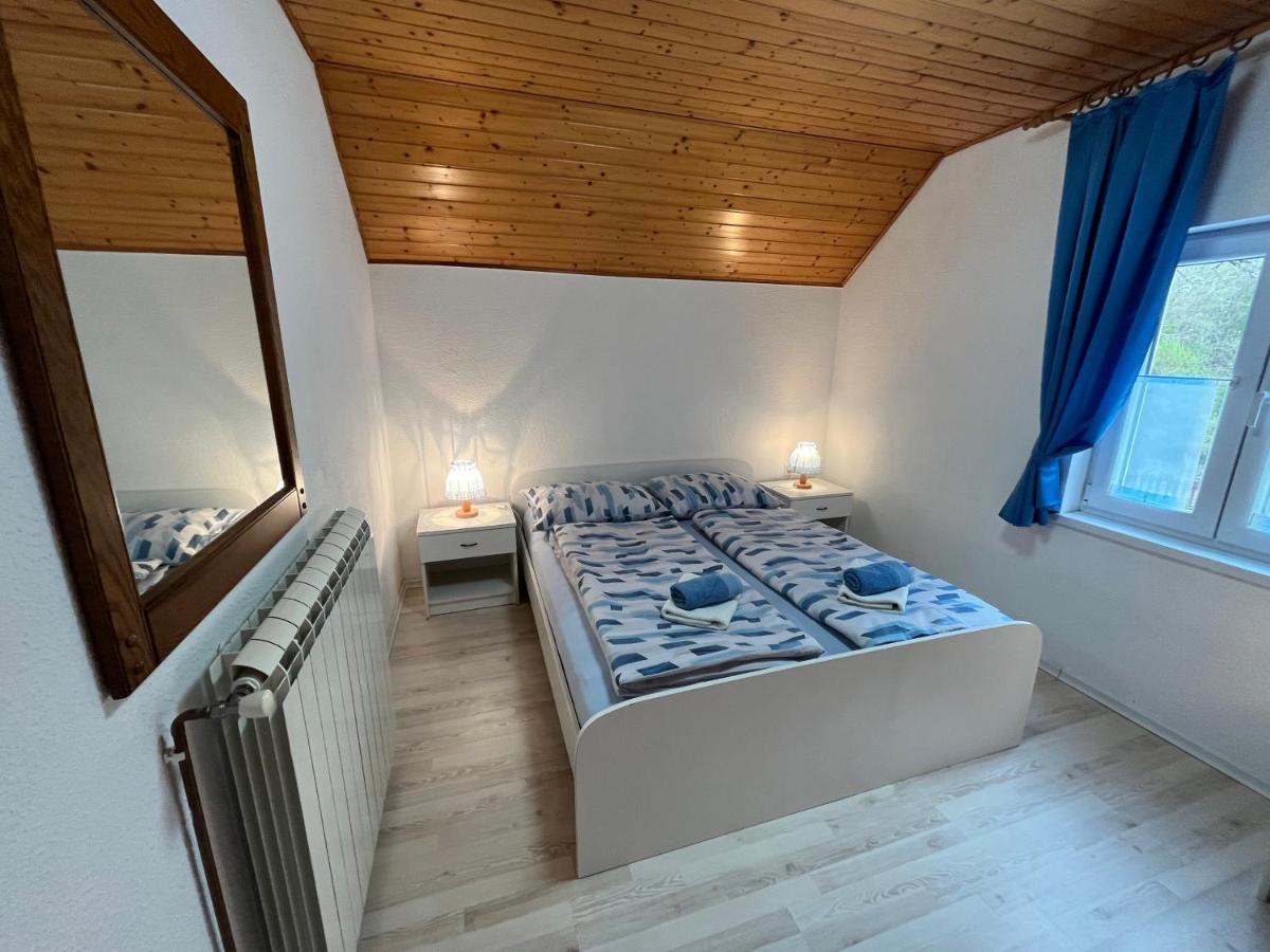 Apartmaji In Sobe Cuder Soča Eksteriør billede