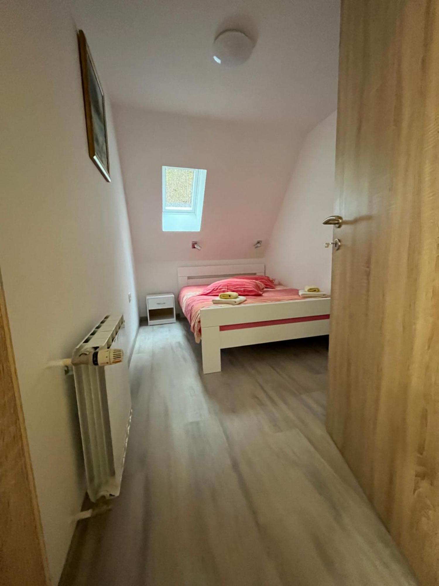 Apartmaji In Sobe Cuder Soča Værelse billede